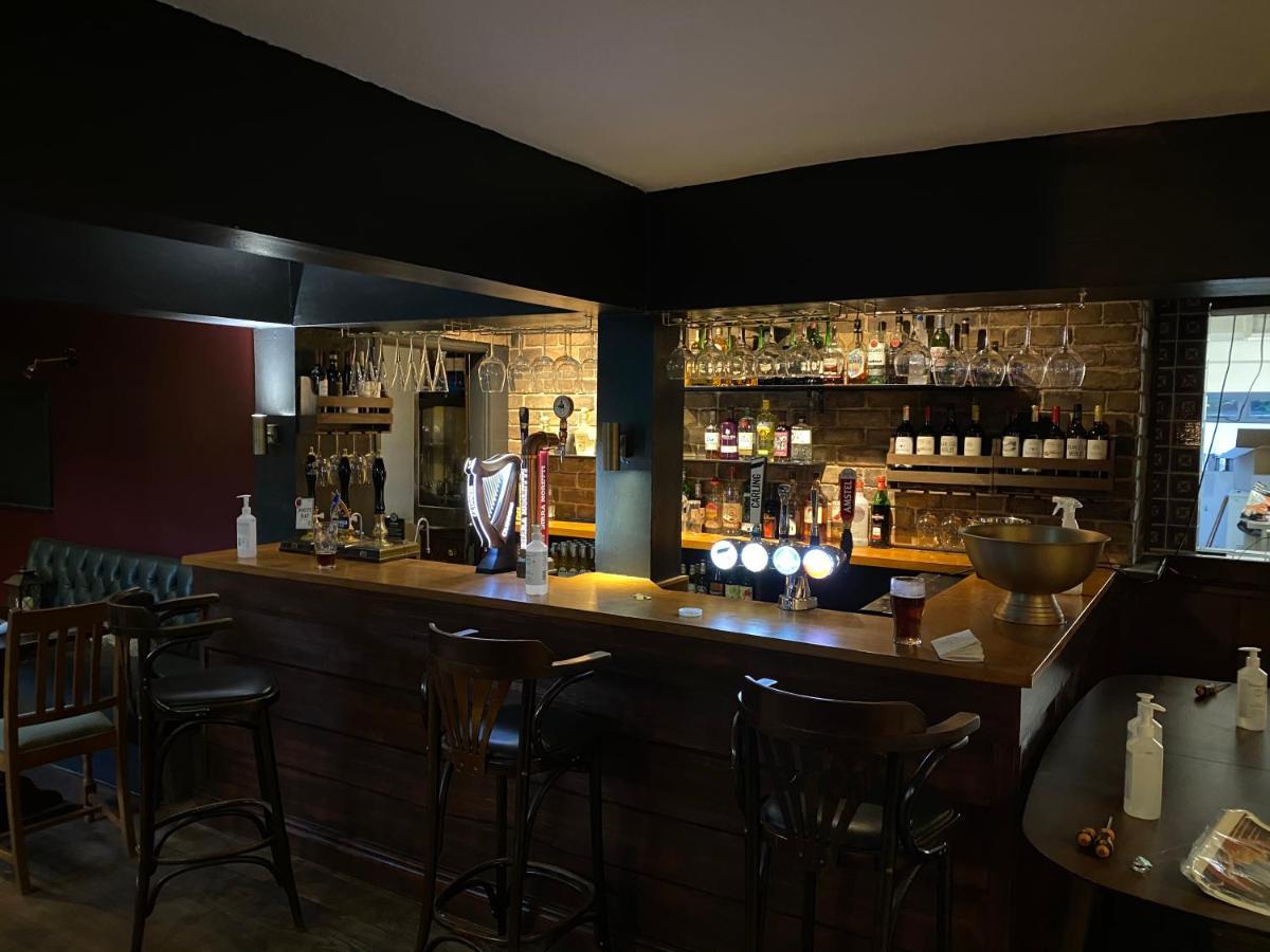 Escrick Black Bull Hotel York Esterno foto